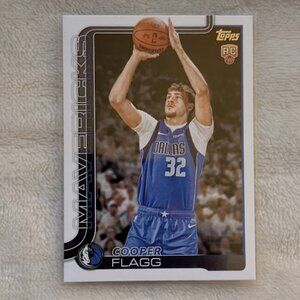 2025 TOPPS Cooper Flagg RC - Mavericks